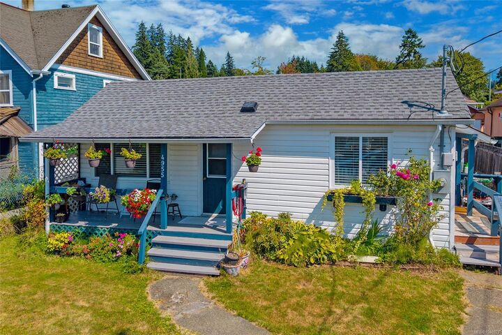 4955 Elizabeth St — photo 1