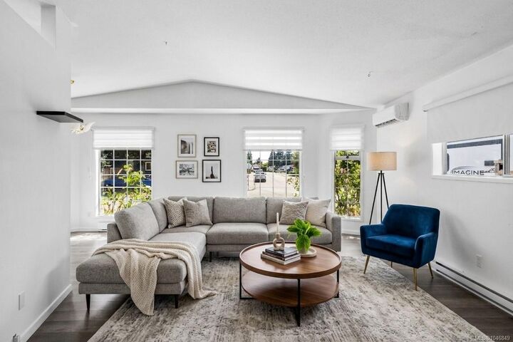 Property Photo: 2454 5th St E BC V9N 8J2