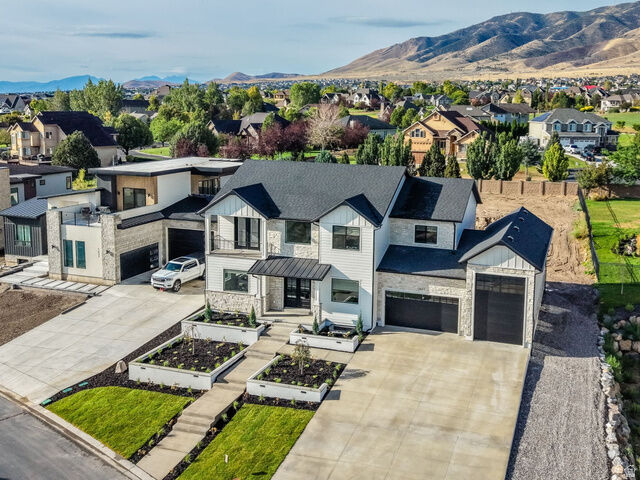 Property Photo:  1627 S Wiltshire Ln W  UT 84045 