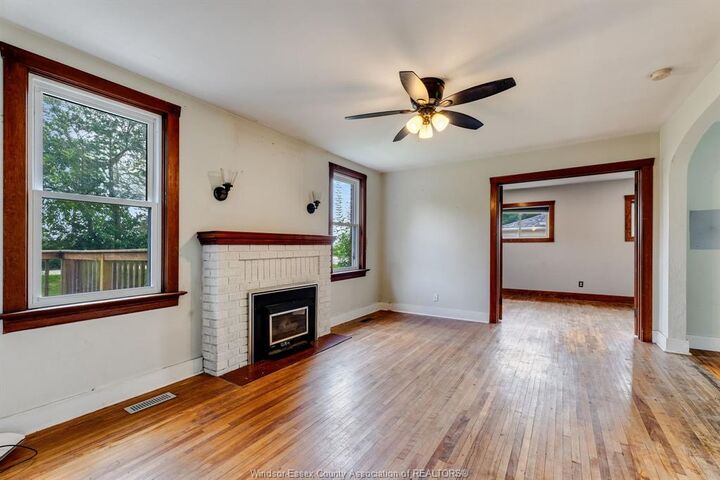 Property Photo: 24528 Dashwheel Road ON N0P 2L0