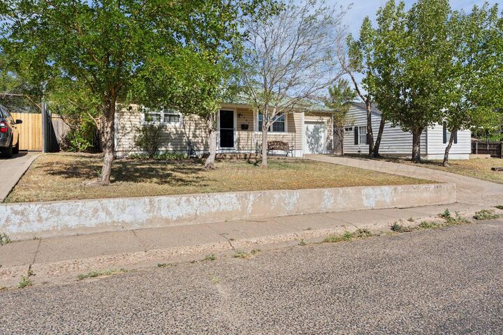 Property Photo:  1301 Cooley Drive  TX 79007 