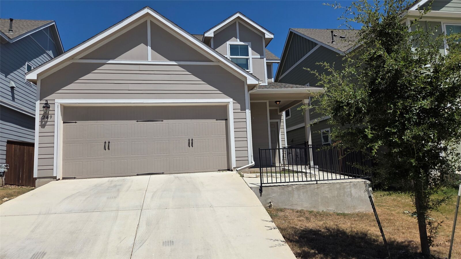 Property Photo:  249 Red Buckeye Loop  TX 78642 