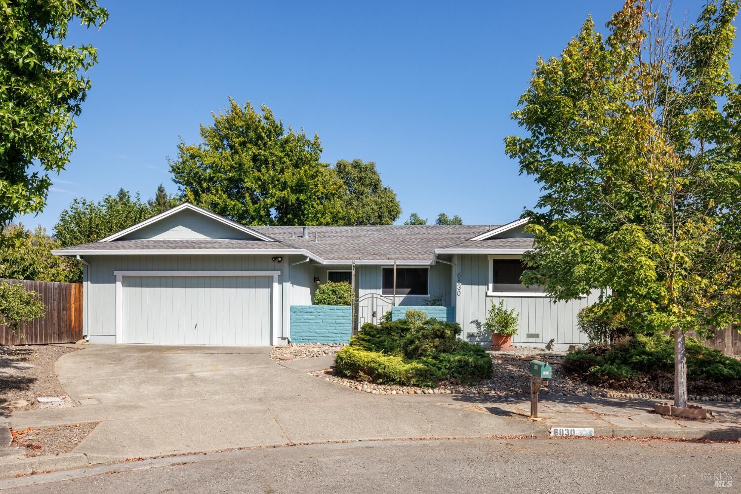 Property Photo: 6830 Montecito Court CA 95409