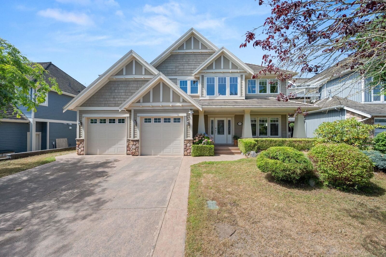 Property Photo: 2507 Eagle Mountain Drive BC V3G 3A1