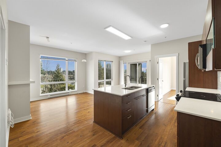 13339 102A Avenue 404 — photo 1