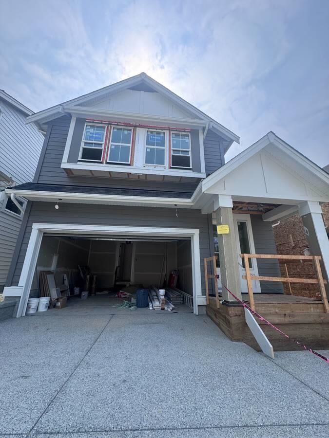 Property Photo:  23370 Seymour St Suite  BC V4R 0J7 