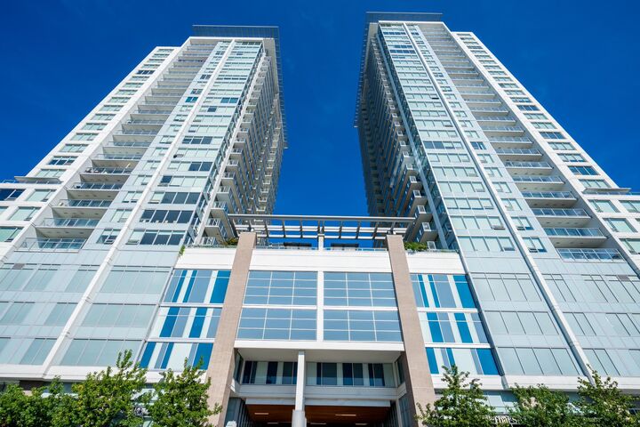 Property Photo: 908 Quayside Drive 2810 BC V3M 0L4