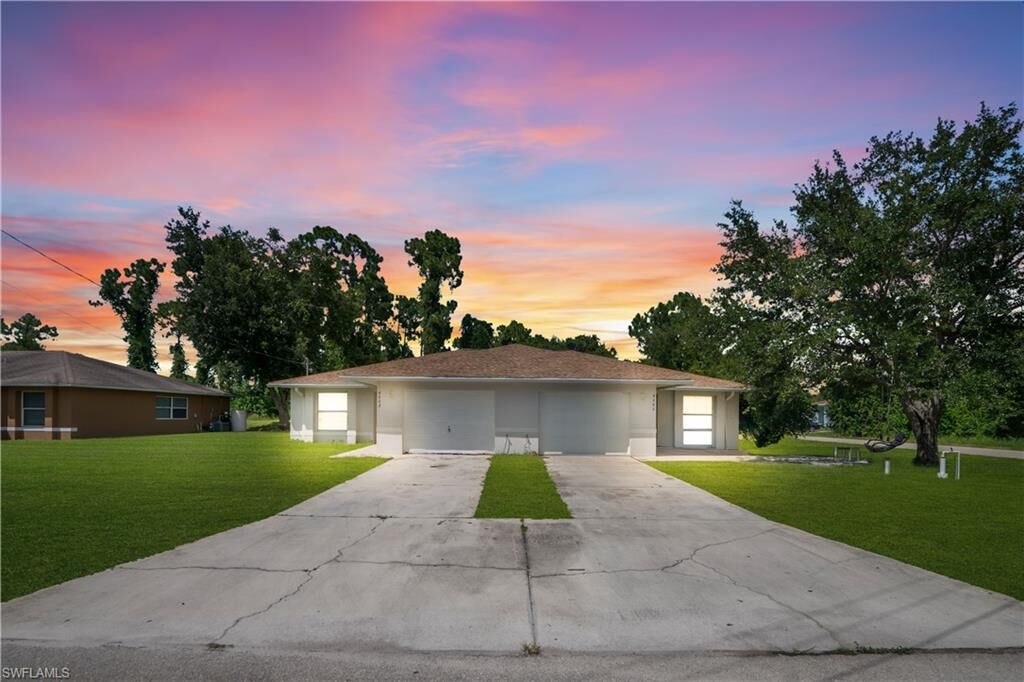 Property Photo: 4600/4602 28th St SW FL 33973