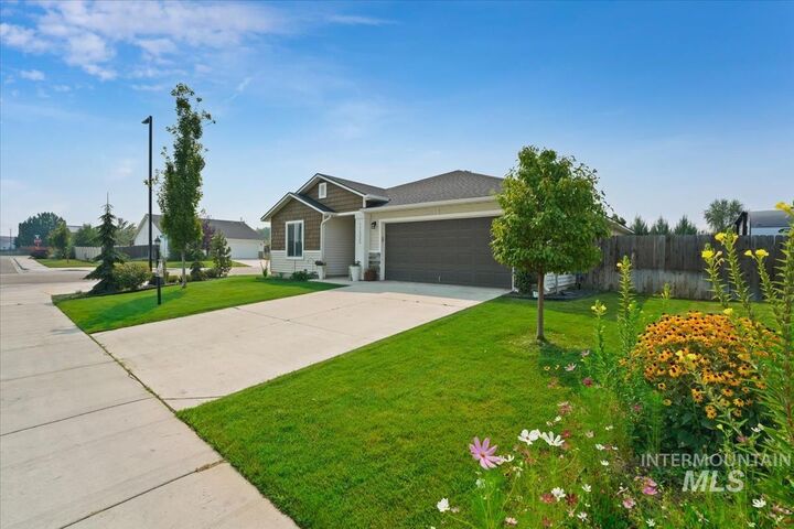 Property Photo: 11555 Stockbridge Way ID 83605