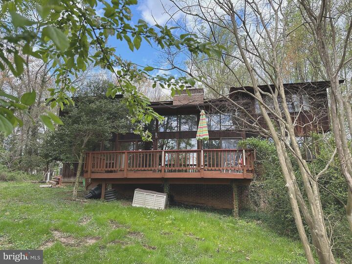 Property Photo:  6022 Munson Hill Road  VA 22041 