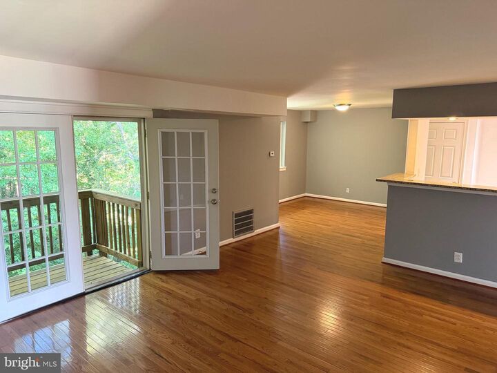 Property Photo: 7514 Hawthorne Street 5 MD 20785