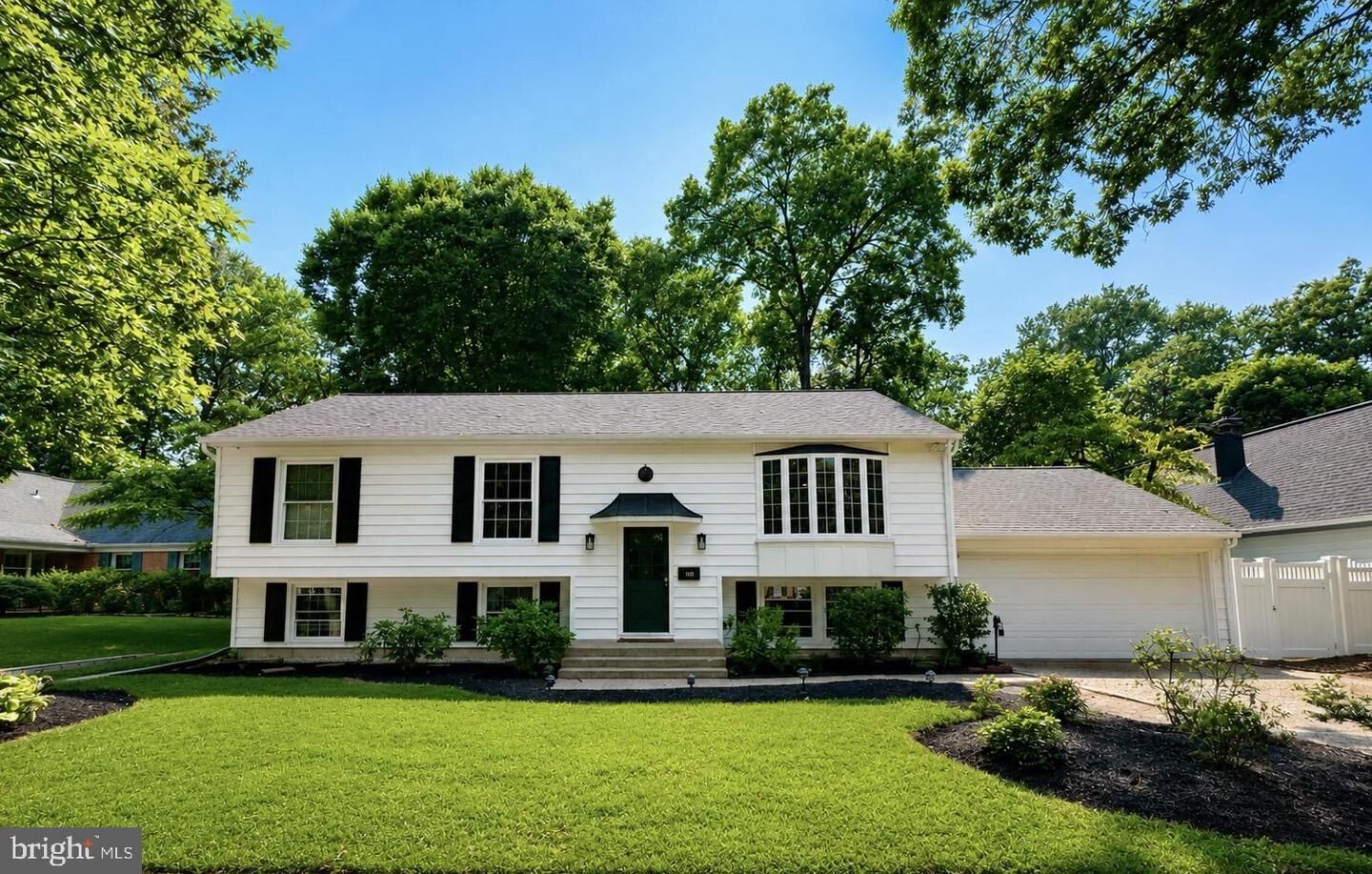 Property Photo: 1553 Farlow Avenue MD 21114
