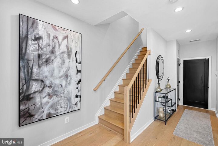 Property Photo:  22168 Penelope Heights Terrace  VA 20148 