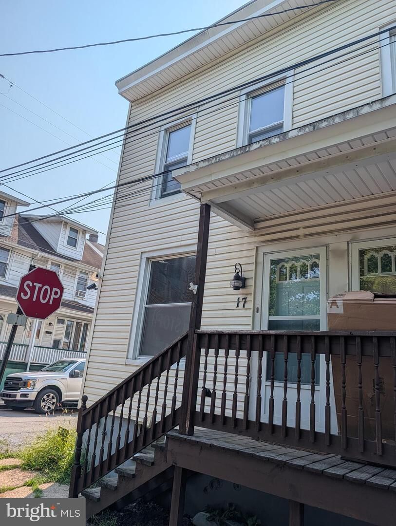 Property Photo:  17-19-21-23 Pine Street 17  PA 17965 