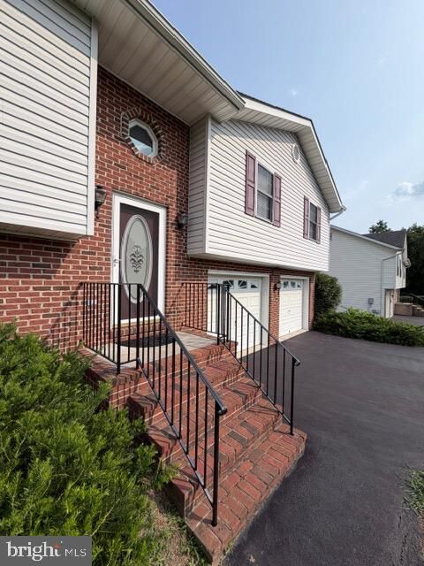 Property Photo:  176 Lauck Drive  VA 22603 