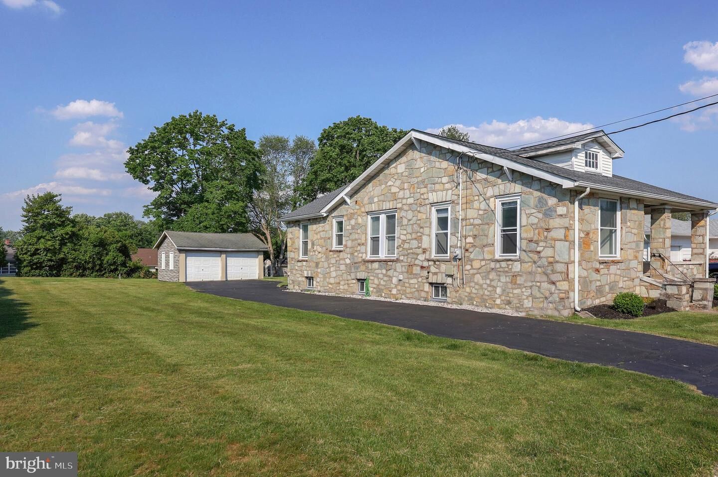 Property Photo:  730 Pilgrim Avenue  NJ 08648 