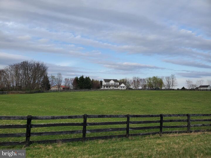Property Photo:  12051 Mountain Watch Court  VA 20180 