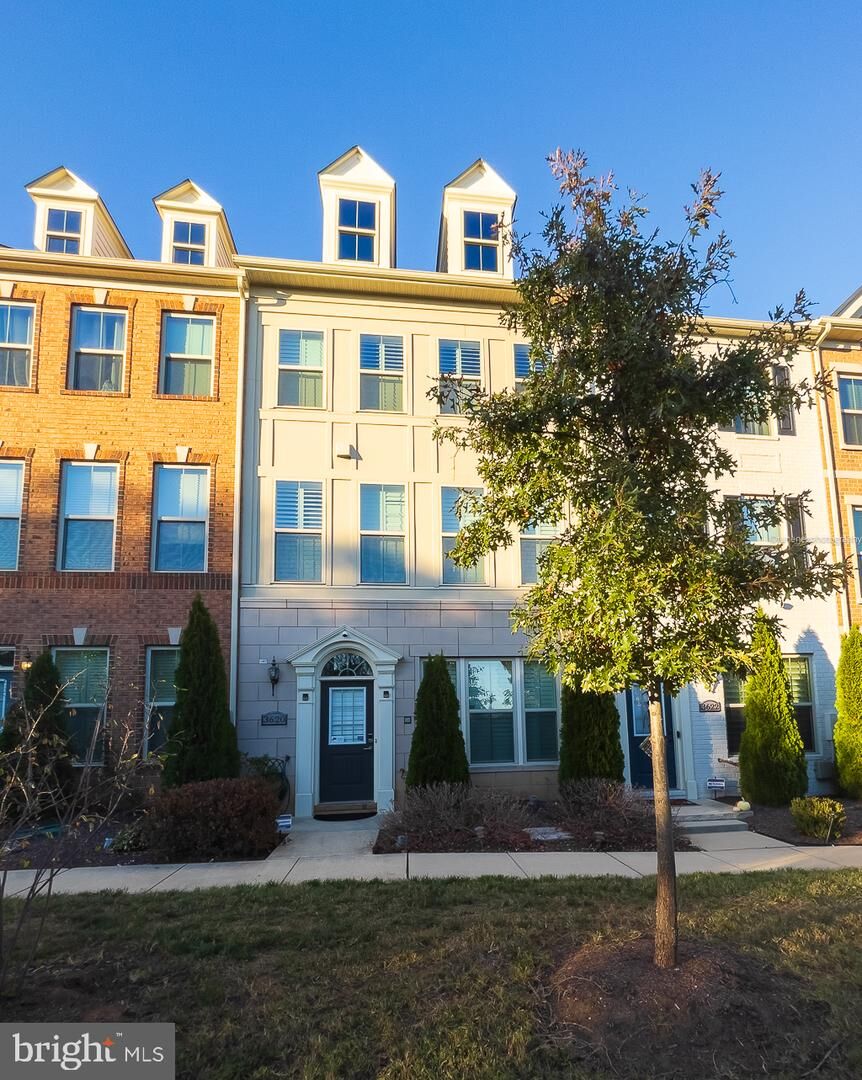 Property Photo: 3620 Commodore Joshua Barney Drive NE DC 20018