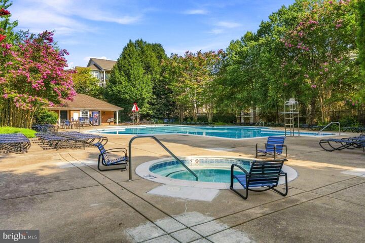 Property Photo:  13501 Derry Glen Court 103  MD 20874 