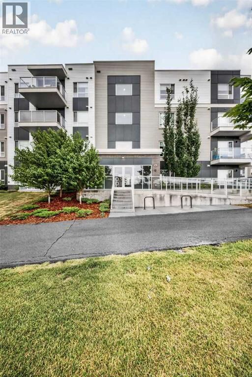 Property Photo:  220 Seton Grove Southeast  AB T3M 3T1 