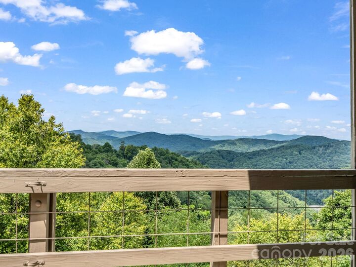 Property Photo:  179 Sarvis Lane  NC 28754 