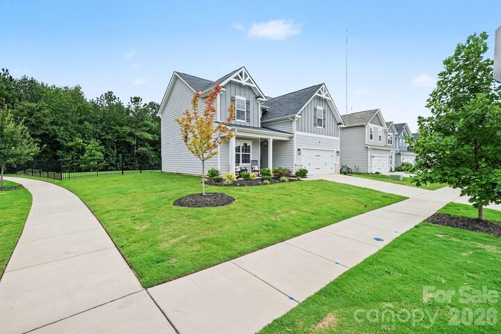 Property Photo:  5005 Painswick Place  NC 28215 