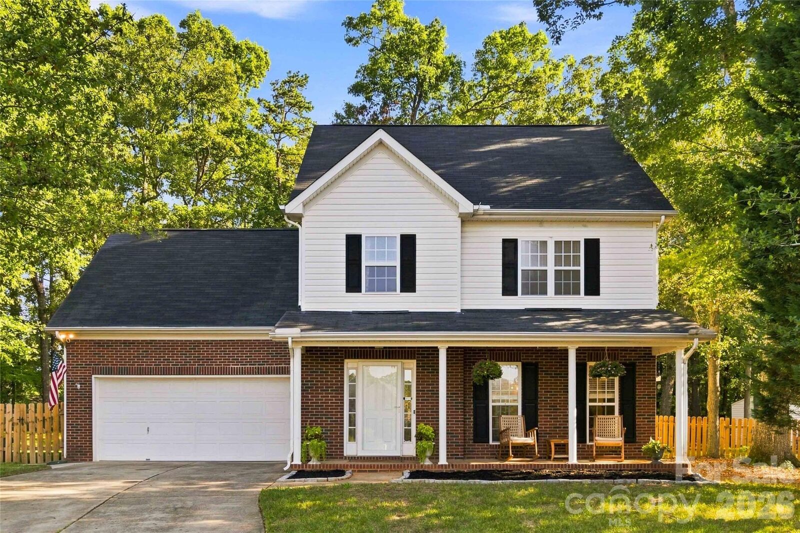 Property Photo:  4408 Chatterleigh Drive  NC 28110 