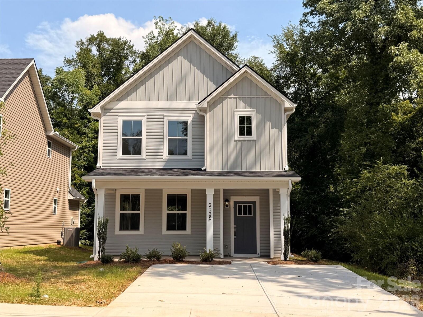 Property Photo: 2025 Bishop Madison Lane 9 NC 28216