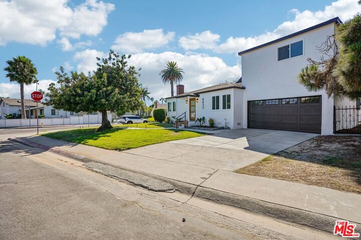 Property Photo: 8855 Lilienthal Ave CA 90045