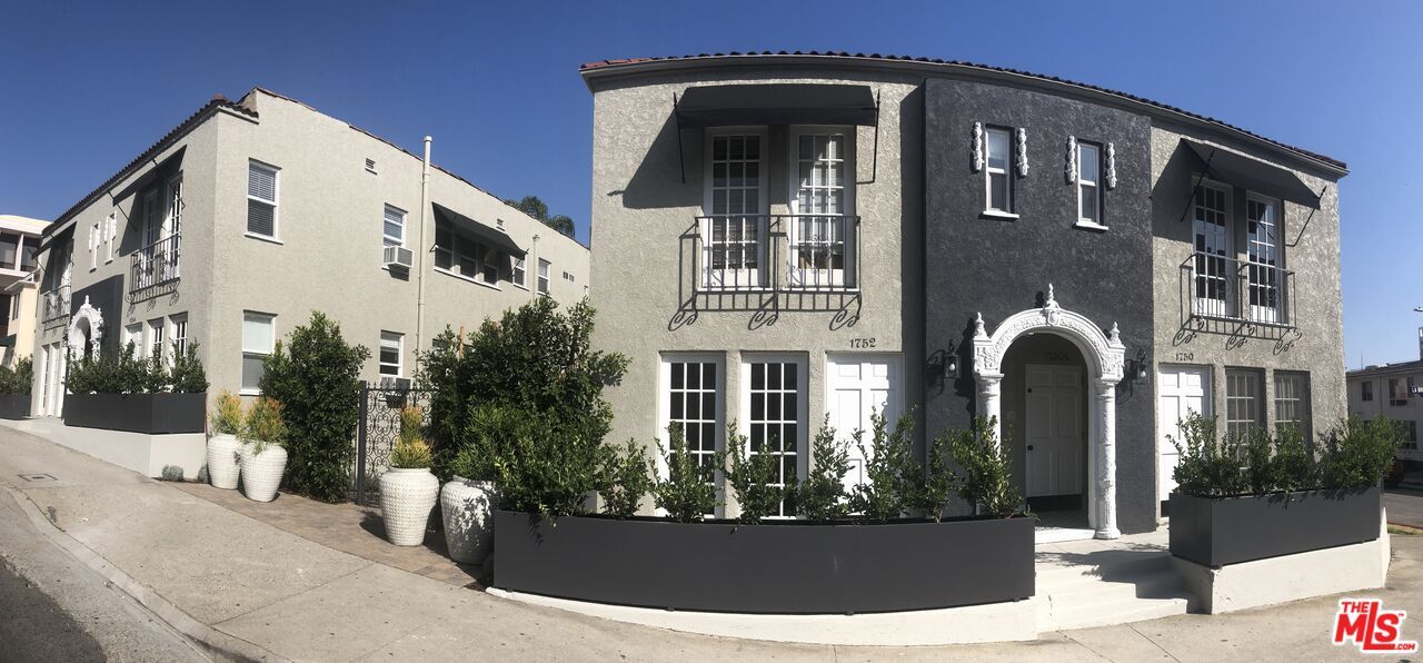 Property Photo:  1754 N La Brea Ave  CA 90046 