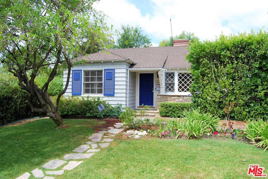 Property Photo: 4653 Farmdale Ave CA 91602