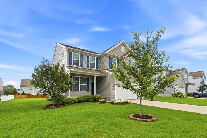 Property Photo:  182 Mannaseh W Drive  OH 43023 