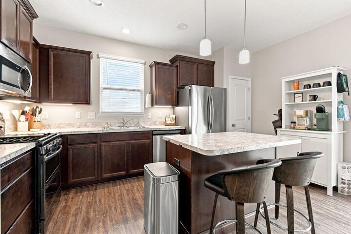 Property Photo: 182 Mannaseh W Drive OH 43023