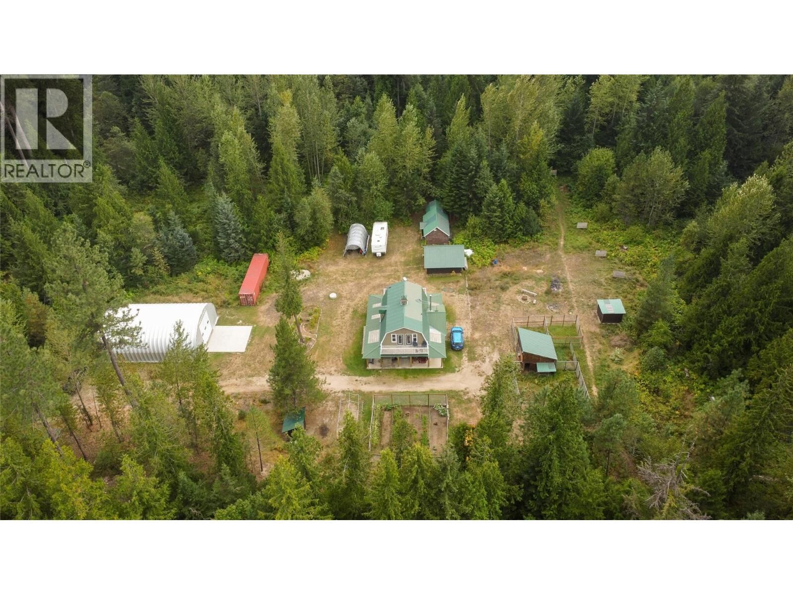 Property Photo: 4453 Passmore Upper Road BC V0G 2J0