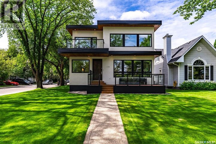 Property Photo: 1150 Spadina Crescent E SK S7K 3H8