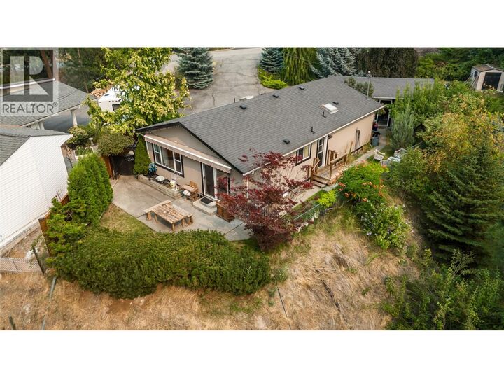 Property Photo: 3272 Juniper Drive BC V0H 1N1