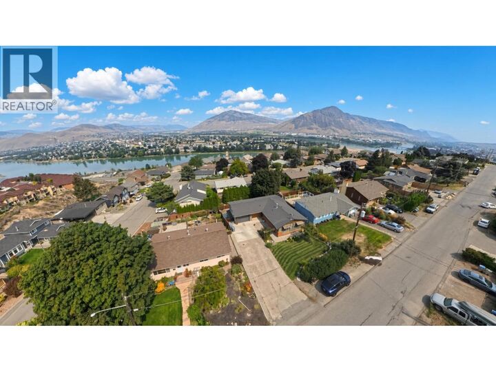 Property Photo: 760 Arbutus Street BC V2C 5W5
