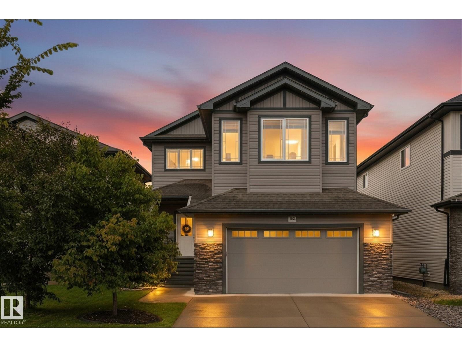 Property Photo: 182 Woodhill Ln AB T8L 0L5