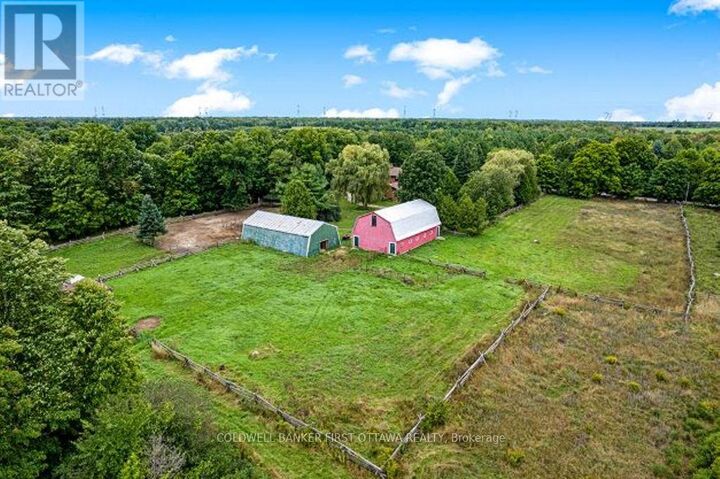 Property Photo: 485 Kitley Line 1 Road ON K7A 4S5