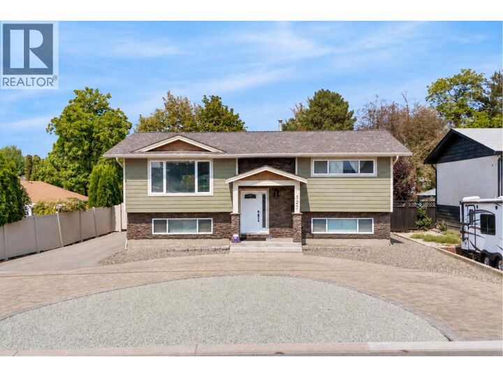 127 Okanagan Avenue West — photo 1