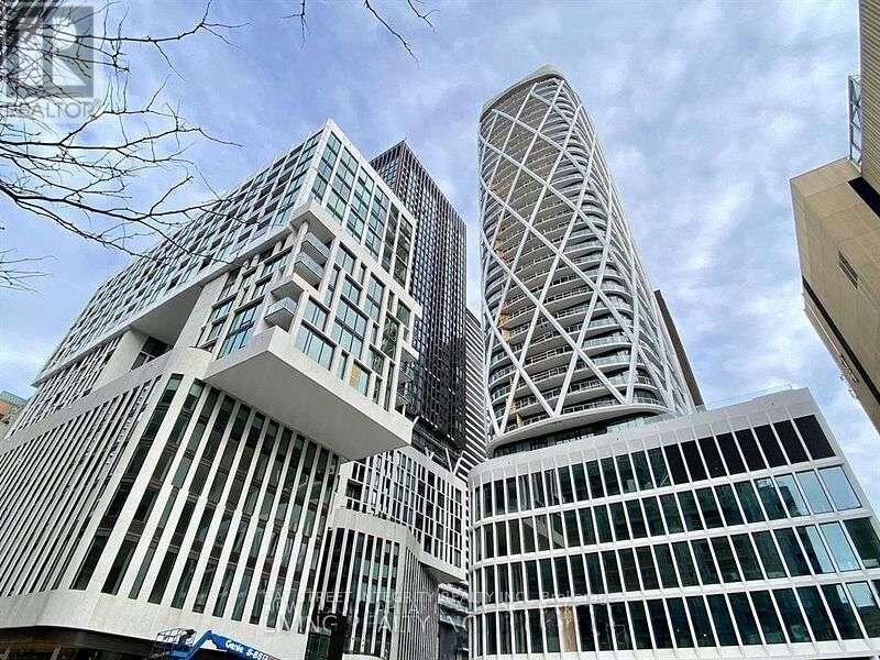 Property Photo: 238 Simcoe Street 2508 ON M5T 0E2
