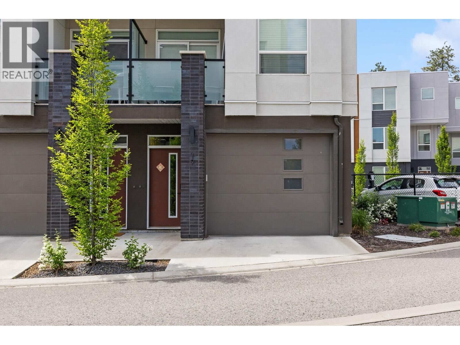 Property Photo:  610 Academy Way 19  BC V1V 0H2 