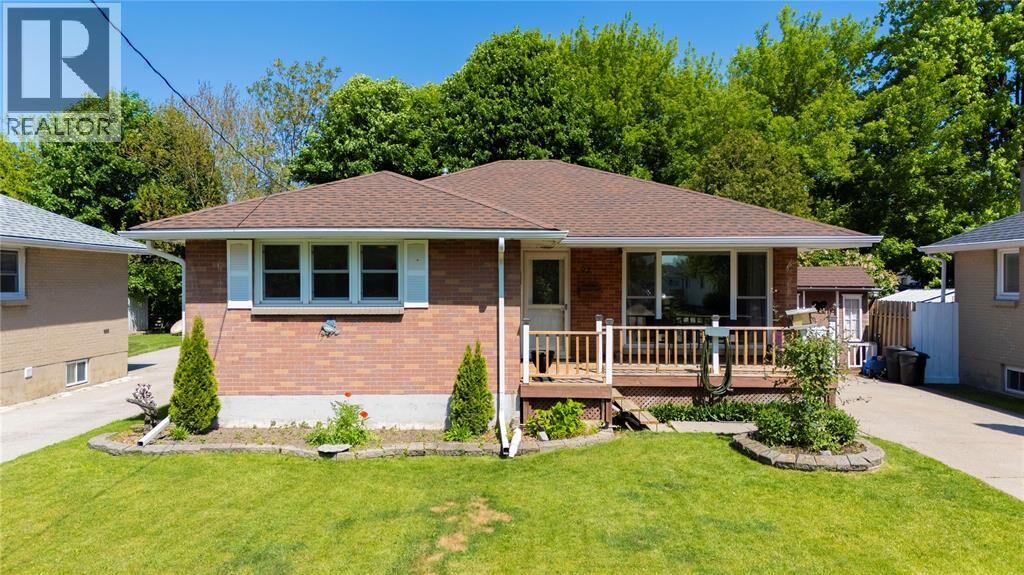 Property Photo: 97 Grey Crescent ON N7S 2S3