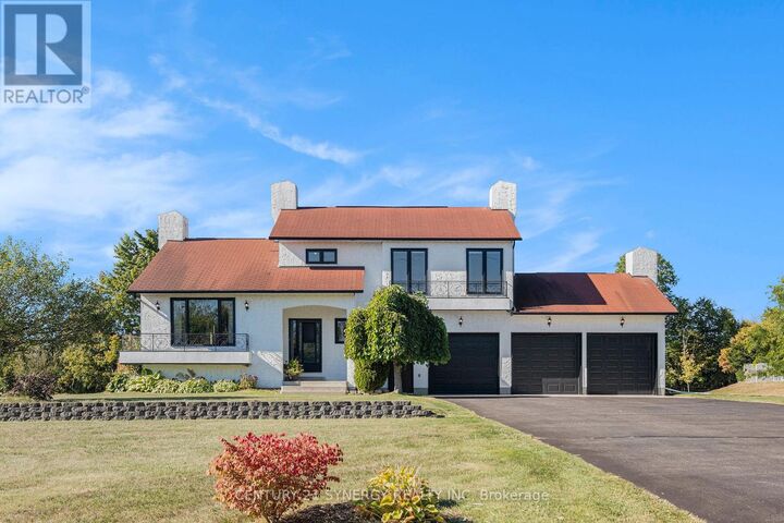 Property Photo:  12 Davis Lane  ON K7A 4S5 