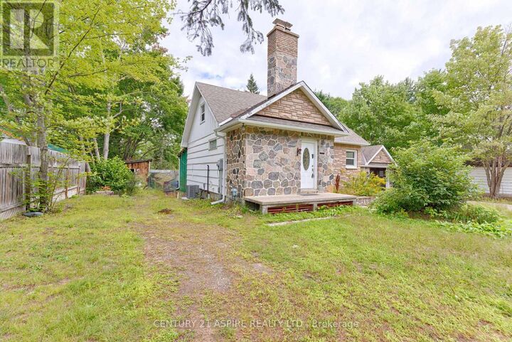 Property Photo: 32868 Highway 17 Highway ON K0J 1P0