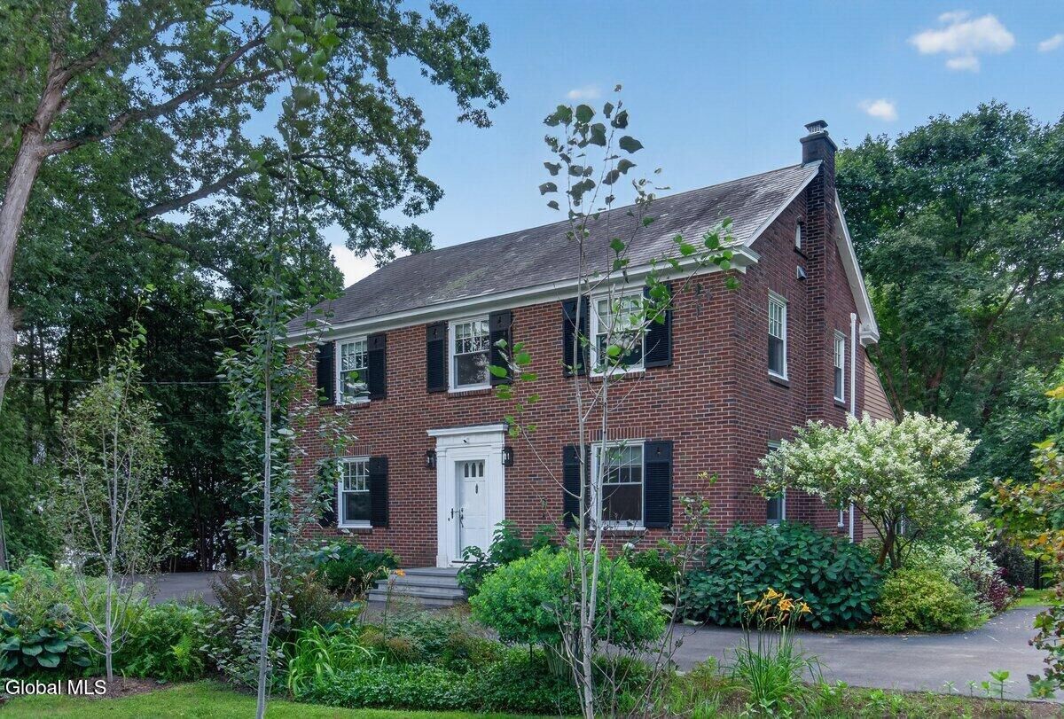 Property Photo:  2368 Rosendale Road  NY 12309 