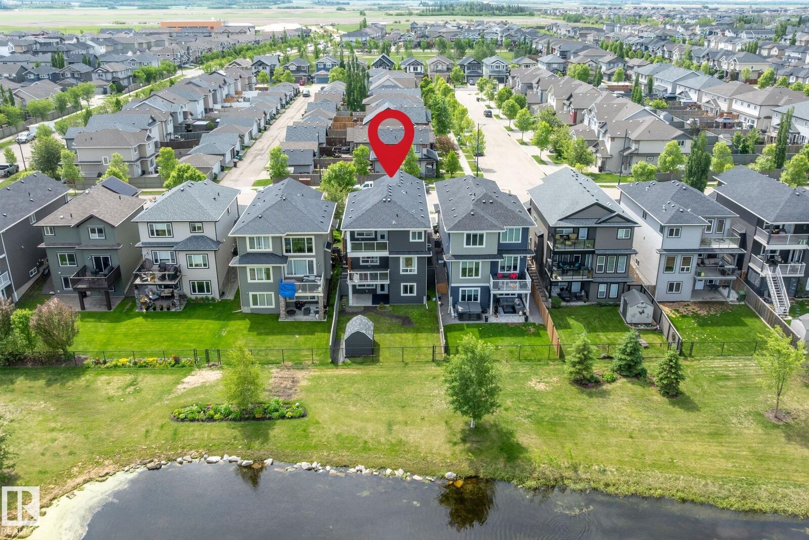Property Photo:  164 Durrand Bend  AB T8L 0M8 