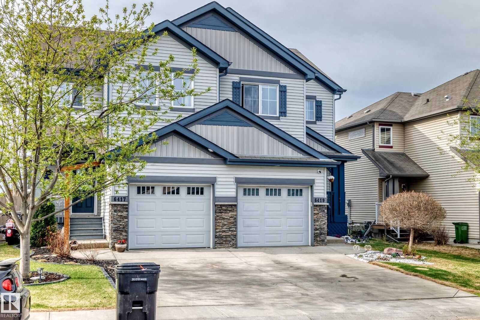 Property Photo: 6419 18 Avenue SW AB T6X 0M9