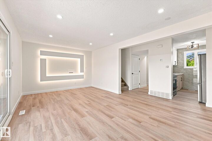 Property Photo: 18307 66 Avenue NW AB T5T 1Z5