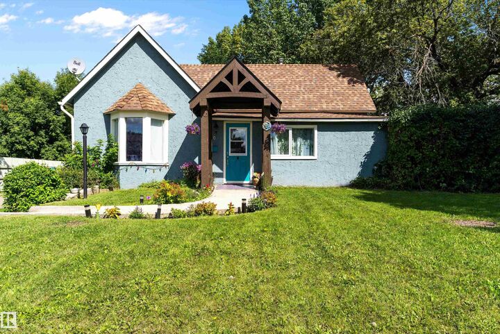 5404 45 Avenue — photo 1